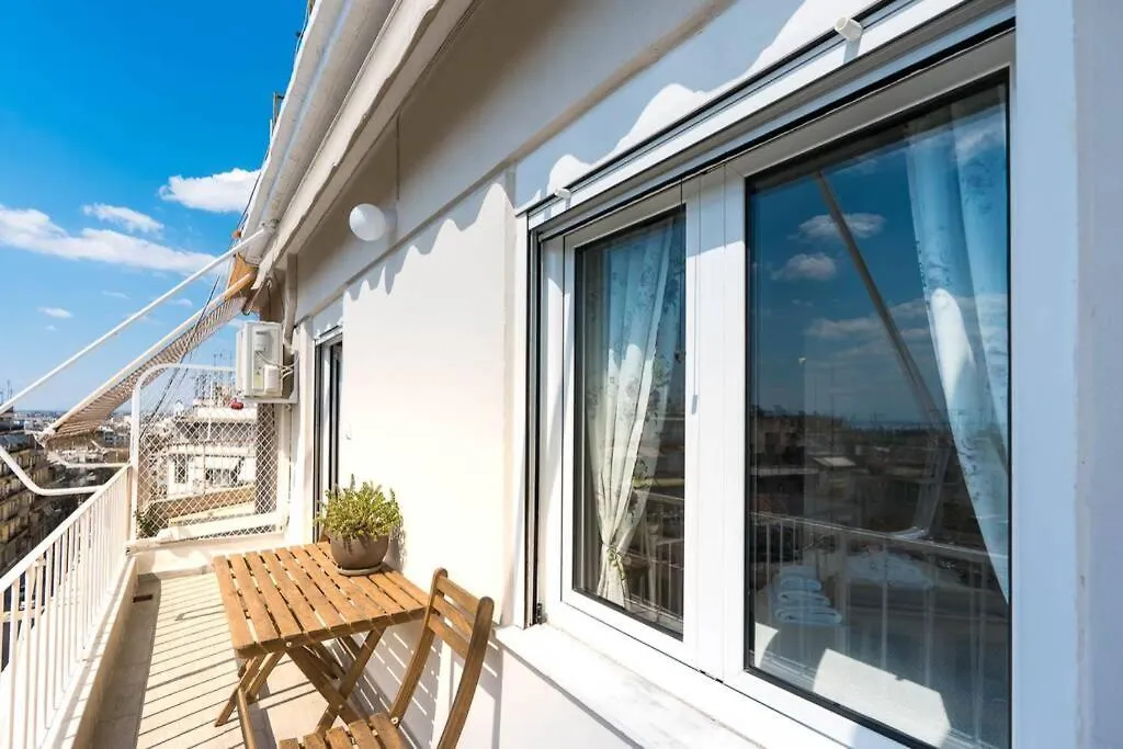 House Of The Rising Sun Apartment Thessaloniki